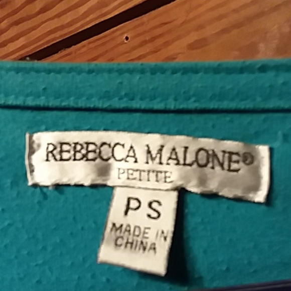 Blouse - Picture 2 of 3